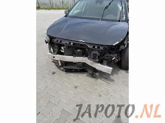 Salvage car Kia Niro Niro I (DE), SUV, 2016 / 2022 E-Niro 64 kWh 2020/3