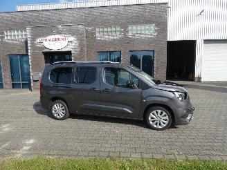  Opel Combo LIFE 1.2 T. L2H1 Edition 2021/4