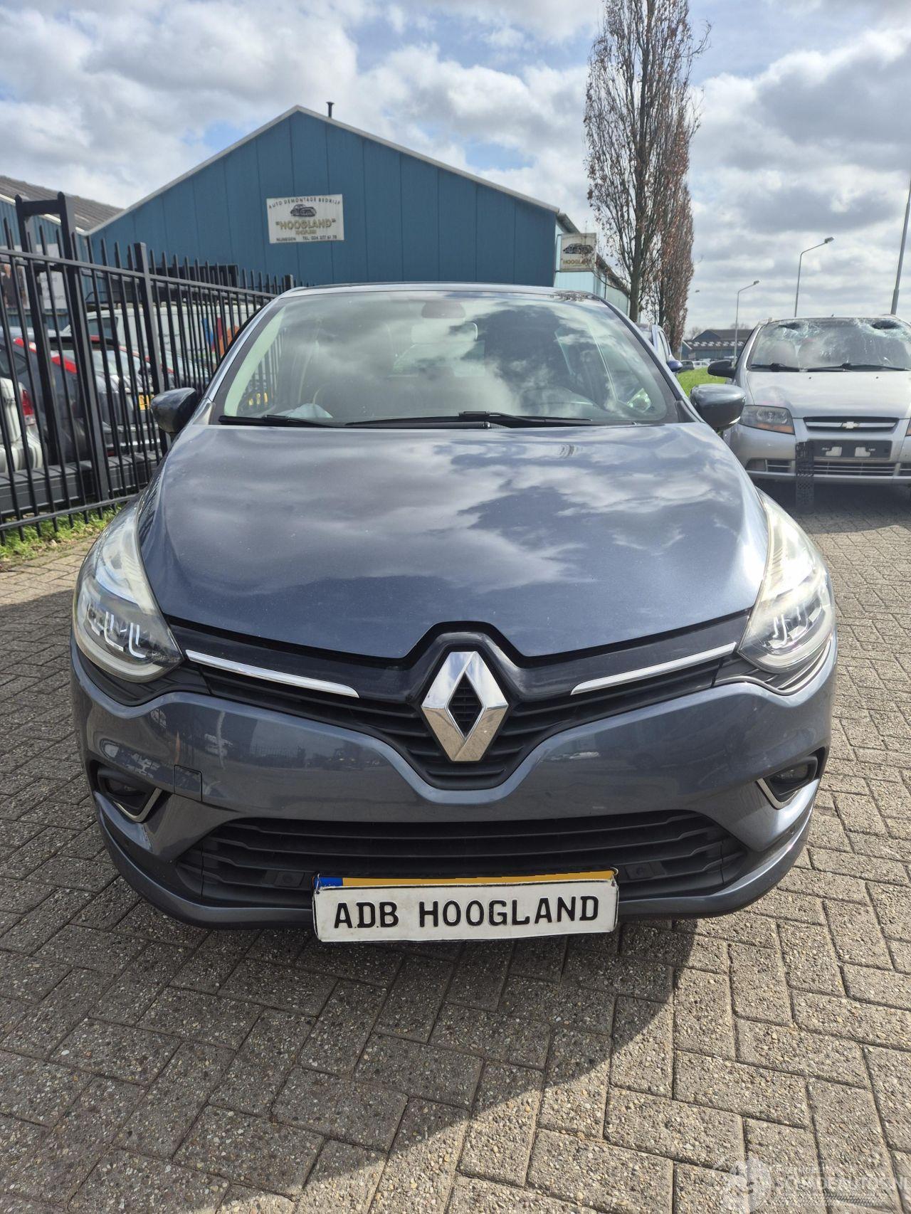 Renault Clio IV (5R) Hatchback 5-drs 0.9 Energy TCE 90 12V (H4B-408(H4B-B4)) [66kW] 5-BAK