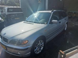 damaged passenger cars BMW 3-serie 3 serie Touring (E46/3) Combi 316i 16V 2003/6