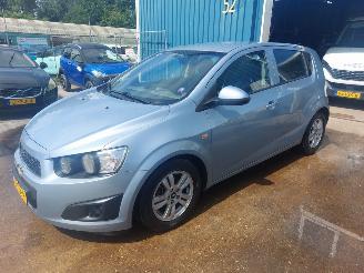 krockskadad bil auto Chevrolet Aveo Aveo (300) Hatchback 1.3 D 16V 2012/1