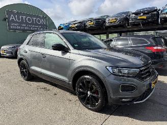 skadebil auto Volkswagen T-Roc 1.5 TSI 110KW DSG R Clima Navi Led Xenon Virtual Dash 2020/7