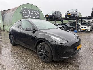 Schadeauto Tesla Model Y 75 kWh Long Range RWD 258KW Pano Clima Navi NAP 2024/12
