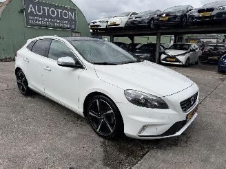  Volvo V-40 1.6 T3 110KW R-Design Pano Clima Navi Xenon NAP 2014/3
