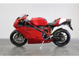 krockskadad bil motor Ducati 749 R nr. 0077 2004