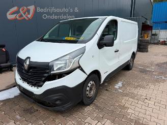 Vrakbiler auto Renault Trafic Trafic (1FL/2FL/3FL/4FL), Van, 2014 1.6 dCi Twin Turbo 2017/6