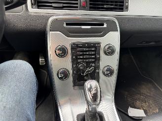 Volvo V-70 gereserveerd picture 6