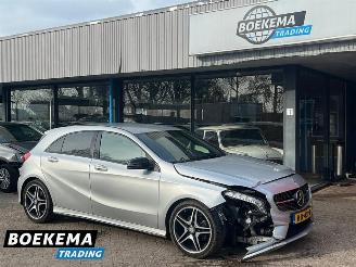 Schadeauto Mercedes A-klasse 180 Ambition AMG Automaat Navigatie Clima 2015/9