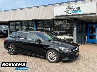 skadebil auto Mercedes Cla-klasse 200 Ambition 156PK Groot Navi Stoelverw. Navigatie 2015/12