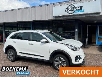 uszkodzony samochody osobowe Kia e-Niro DynamicLine 64 kWh 204PK Navi Cruise Clima 2022/4