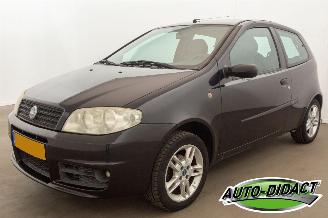 skadebil auto Fiat Punto 1.2 Airco 99.862 km NAP 2005/6