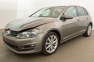 Unfallwagen Volkswagen Golf 1.6 TDI Clima Navi Highline 2015/7