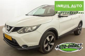 krockskadad bil auto Nissan Qashqai 1.6 Tekna Pano Navi Camera Clima 2015/12