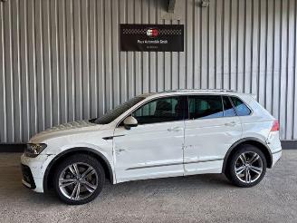 skadebil auto Volkswagen Tiguan Highline R-Line 4Motion DSG / Panorama 2020/8