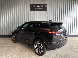 Land Rover Range Rover Evoque R-DYNAMIC SE AWD picture 4