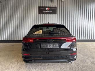Audi Q8 50 TDI Quattro S-Line Panorama / Soft-Close picture 9