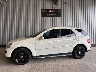 occasion passenger cars Mercedes ML 450 CDI V8 Schiebedach / Luft 2010/8