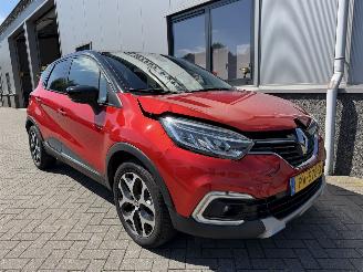 Schadeauto Renault Captur 0.9 TCe INTENS 2017/9