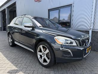 damaged passenger cars Volvo Xc-60 2.0 D4 Summum R-Design 2013/1