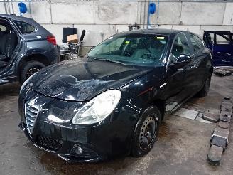 Vrakbiler auto Alfa Romeo Giulietta Giulietta (940) Hatchback 2.0 JTDm 16V 140 (940.A.5000) [103kW]  (04-2=
010/12-2020) 2011/10
