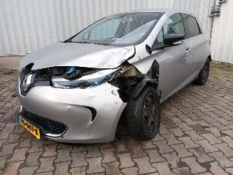 krockskadad bil auto Renault Zoé Zoé (AG) Hatchback 5-drs 65kW (5AQ-601) [65kW]  (06-2012/03-2024) 2014/9