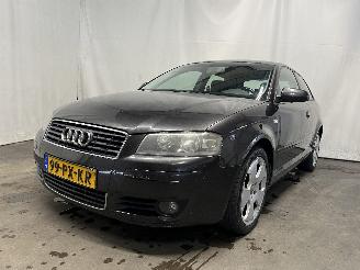 krockskadad bil auto Audi A3 A3 (8P1) Hatchback 3-drs 2.0 TDI 16V (BKD) [103kW]  (05-2003/08-2012) 2005/1