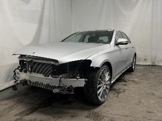 uszkodzony samochody osobowe Mercedes E-klasse E (W213) Sedan E-200 2.0 Turbo 16V (M274.920) [135kW]  (01-2016/05-201=
9) 2017/1