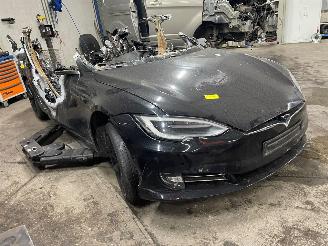Tesla Model S Model S Liftback 100D AWD (L2S) [310kW]  (06-2017/04-2026) picture 2