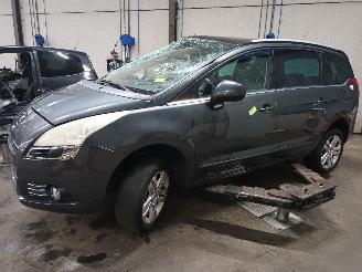 disassembly passenger cars Peugeot 5008 5008 I (0A/0E) MPV 1.6 THP 16V (EP6CDT(5FV)) [115kW]  (09-2009/03-2017=
) 2010/7