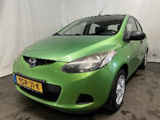 uszkodzony samochody osobowe Mazda 2 2 (DE) Hatchback 1.3 16V S-VT (ZJ46) [55kW]  (10-2007/06-2015) 2008/4