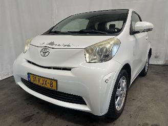  Toyota iQ iQ Hatchback 3-drs 1.0 12V VVT-i (1KR-FE) [50kW]  (01-2009/12-2015) 2009/3