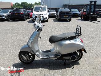 Piaggio  Primavera Elettrica 45 picture 2