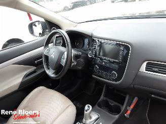 Mitsubishi Outlander 2.0 PHEV Instyle picture 9