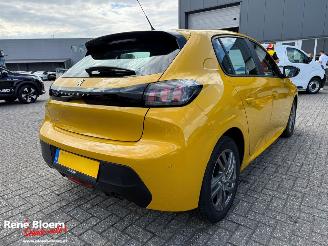 Peugeot 208 1.2 PureTech Active Pack picture 4