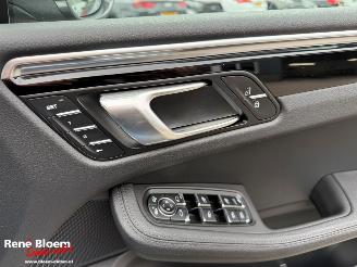 Porsche Macan S 3.0 V6 picture 22