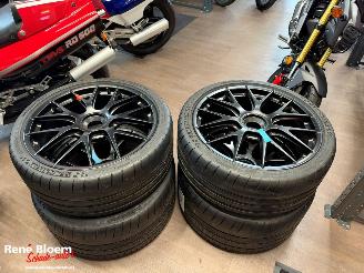 Schadeauto Porsche  GT4 RS nieuwe Machnesium Velgen 2026/10