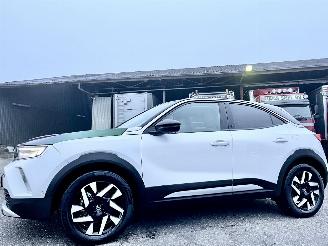 Schadeauto Opel Mokka-E 50-kWh 11kW bl. Business Elegance aut 136pk - nap - stuurverwarming - navi - camera - line + side assist - keyless - virtual - 2x laadkabels - org NL 2021/8