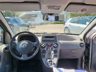 Fiat Panda AUTOMAAT  1.2 Emotion cool picture 4