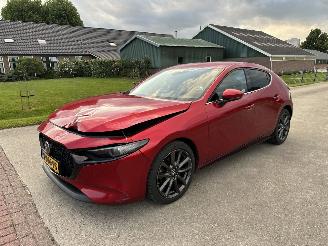Avarii autoturisme Mazda 3 2.0 SkyActiv-G Luxery | RHD | HUD | CAMERA | ACC 2019/5