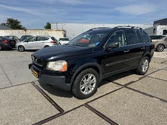 Schadeauto Volvo Xc-90 2.5 T Summum 2005/1