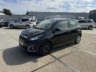 Voiture accidenté Peugeot 108 1.0 e-VTI 2018/9