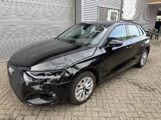 Schadeauto Audi A3 A3 40 TFSI e S tronic Sportback plugin rijdbaar 2023/8