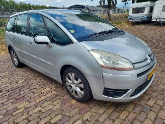 damaged passenger cars Citroën C4-picasso 1.8iAmbiance 7 persoons + Apk 2006/10