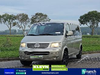 voitures fourgonnettes/vécules utilitaires Volkswagen Transporter 2.5 TDI 2009/2