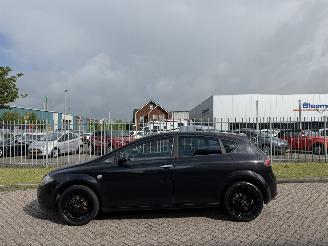 Unfallwagen Seat Leon 1.6 Sport 75Kw AIRCO 2007/5