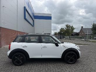 damaged passenger cars Mini Countryman 1.6 Cooper Edition Clima - Navi 2012/10