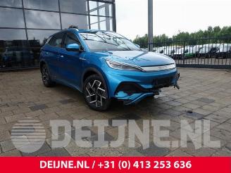 Vrakbiler auto BYD Atto 3 Atto 3, SUV, 2022 60kWh 2024/9