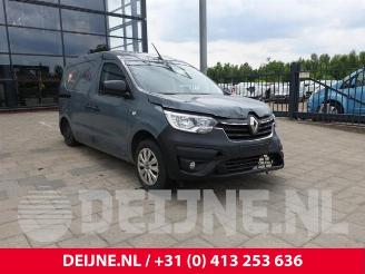Uttjänta bilar auto Renault Express Express, Van, 2021 1.3 TCE 100 16V 2021/11