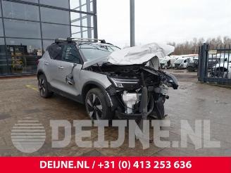 Coche siniestrado Volvo XC40 XC40 (XZ), SUV, 2017 Recharge Twin 78/82 kWh 2024/4
