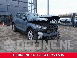 Salvage car Volvo XC40 XC40 (XZ), SUV, 2017 2.0 D3 16V 2019/7